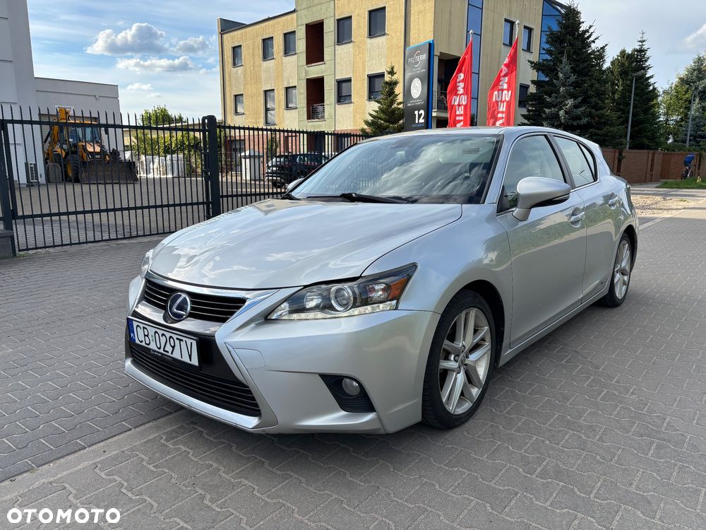 Lexus CT 200h Prestige - 1