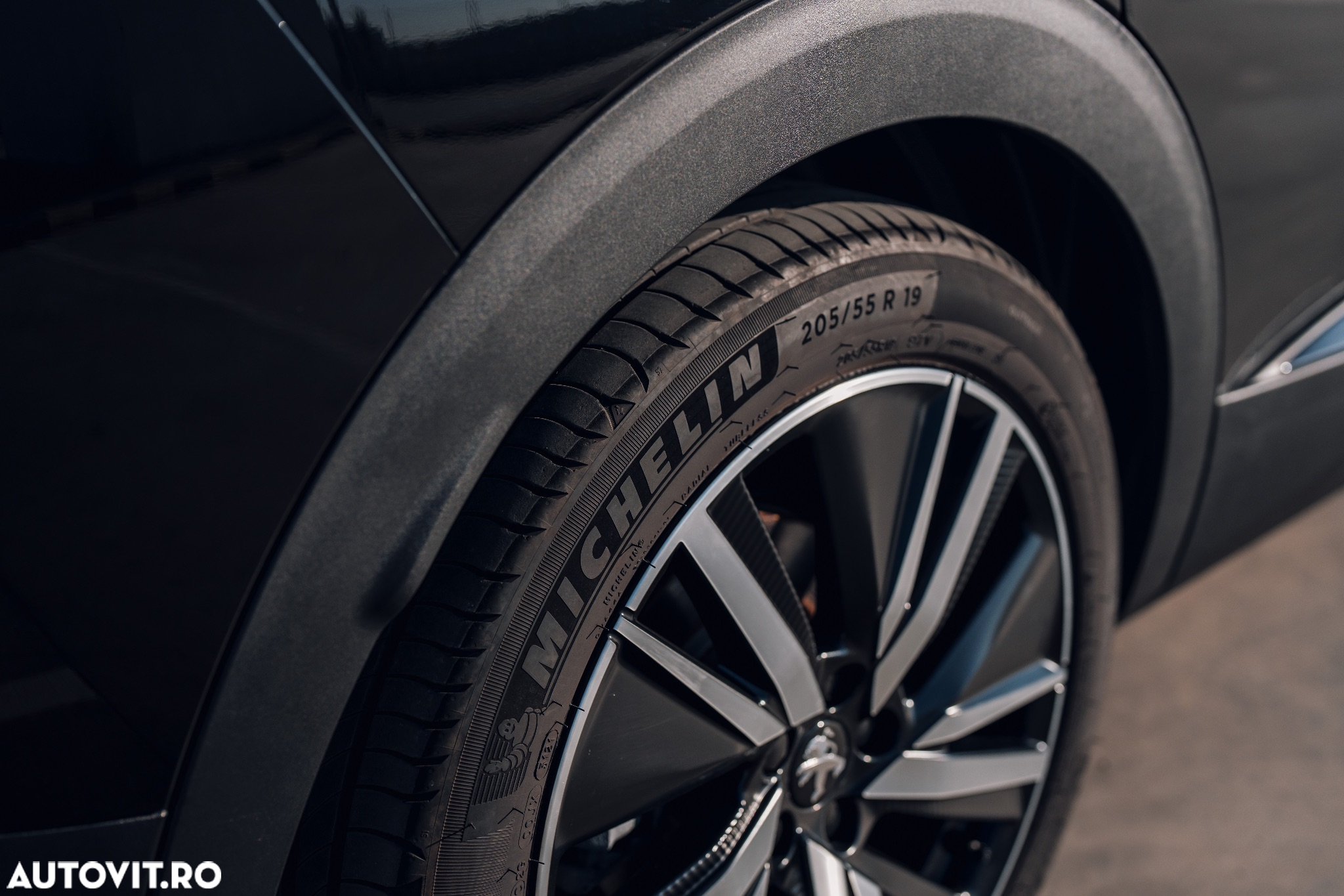 Peugeot 3008 PHEV EAT8 4X4 GT Pack - 5