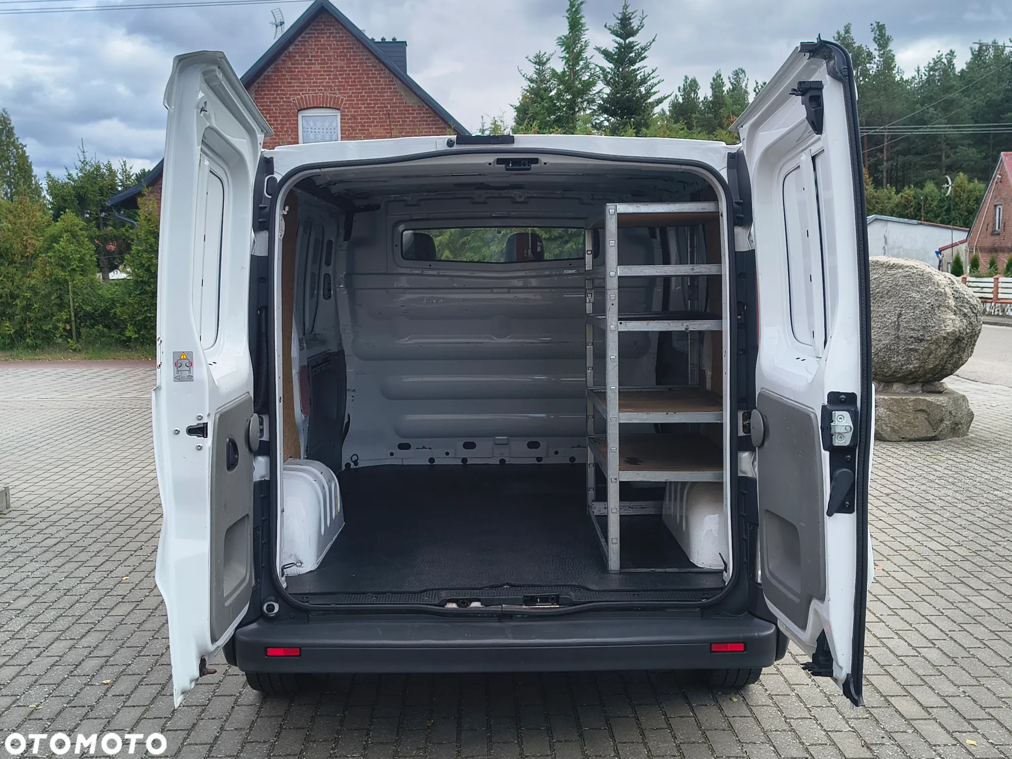 Opel Vivaro - 23