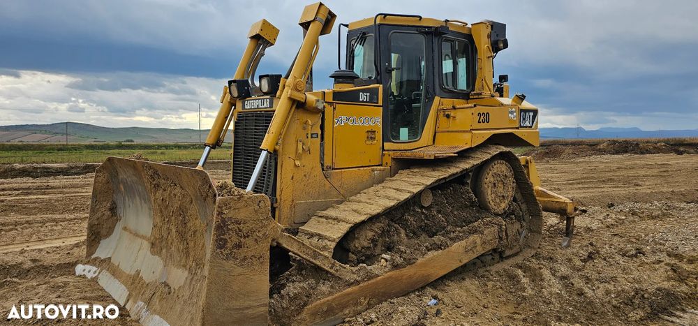 Caterpillar CAT D6T LGP Buldozer - 5