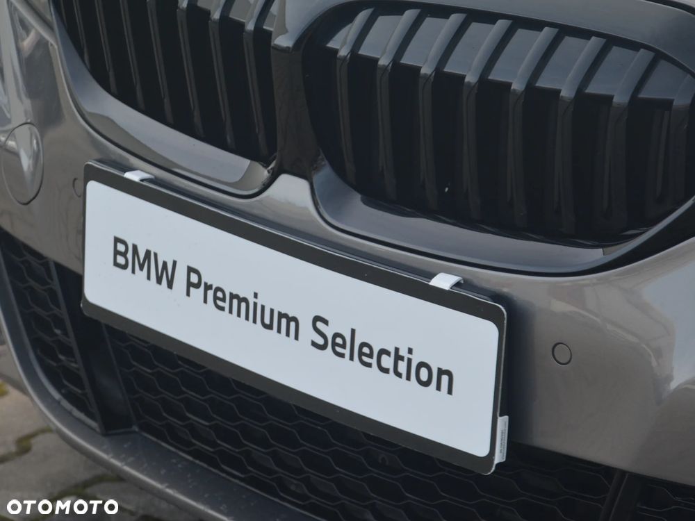 BMW Seria 3 330i xDrive M Sport sport - 15