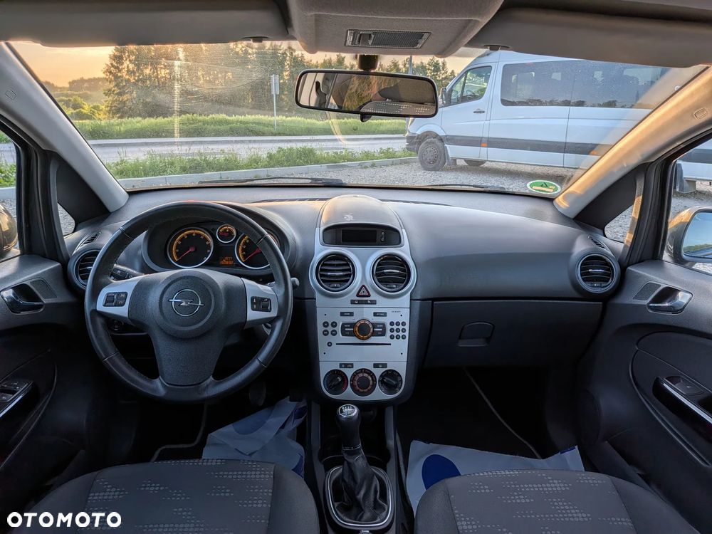Opel Corsa 1.4 16V Enjoy - 6