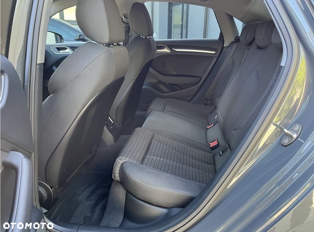 Audi A3 Limousine - 5