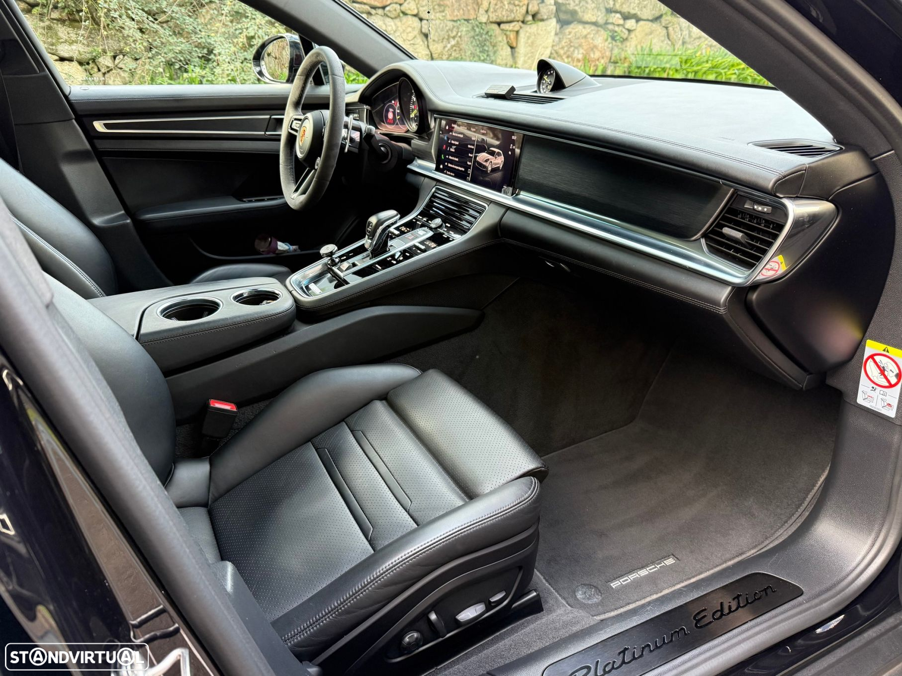 Porsche Panamera Sport Turismo 4 E-Hybrid Platinum Edition - 27