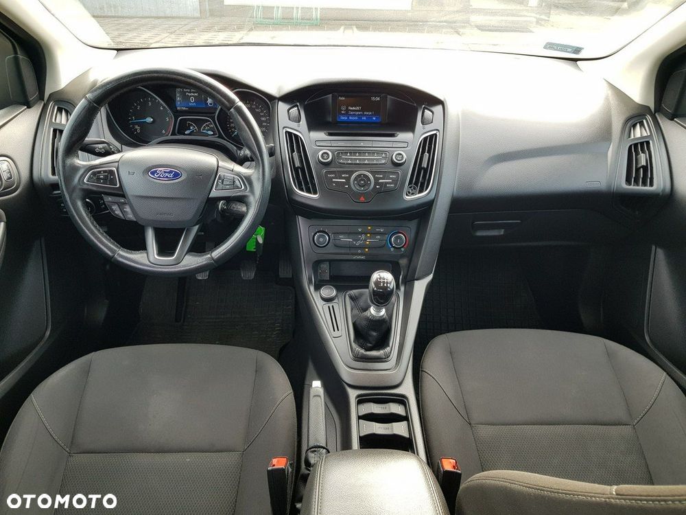 Ford Focus - 12