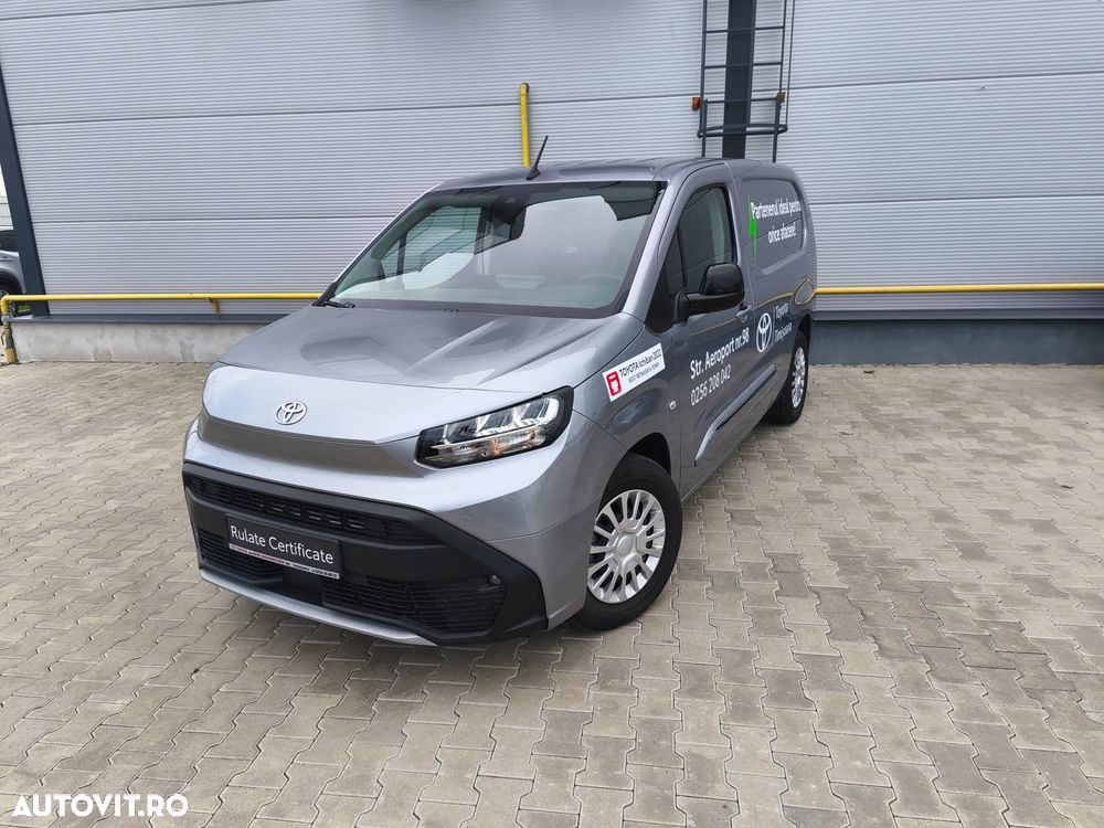 Toyota Proace - 1