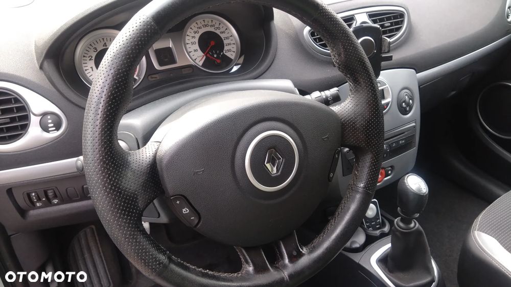 Renault Clio 1.6 16V GT - 7