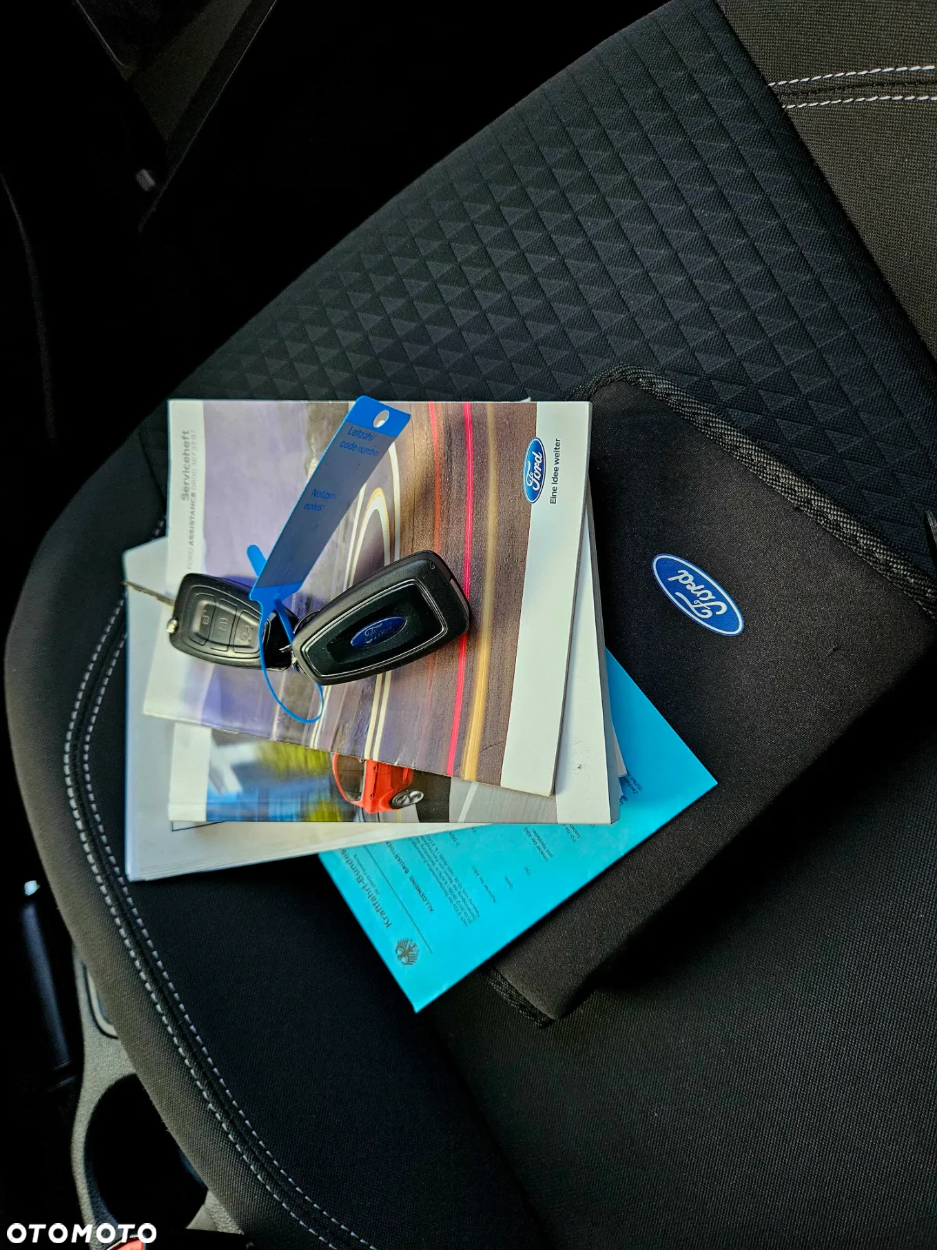 Ford C-MAX - 16