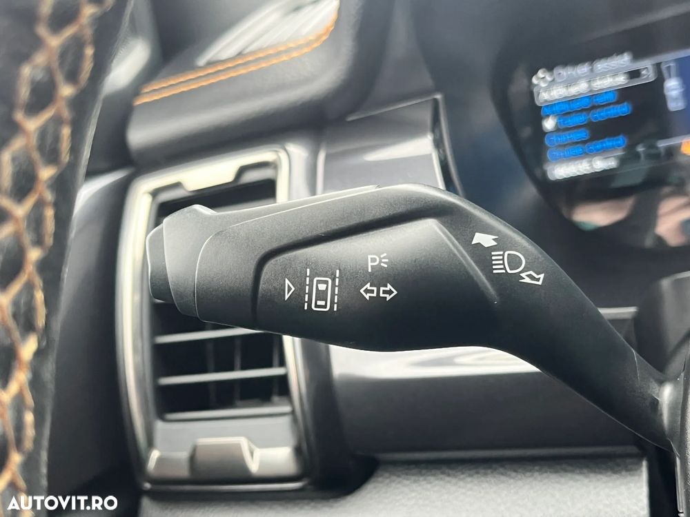 Ford Ranger 2.0 EcoBlue 213 CP 4x4 Cabina Dubla Wildtrack Aut. - 19