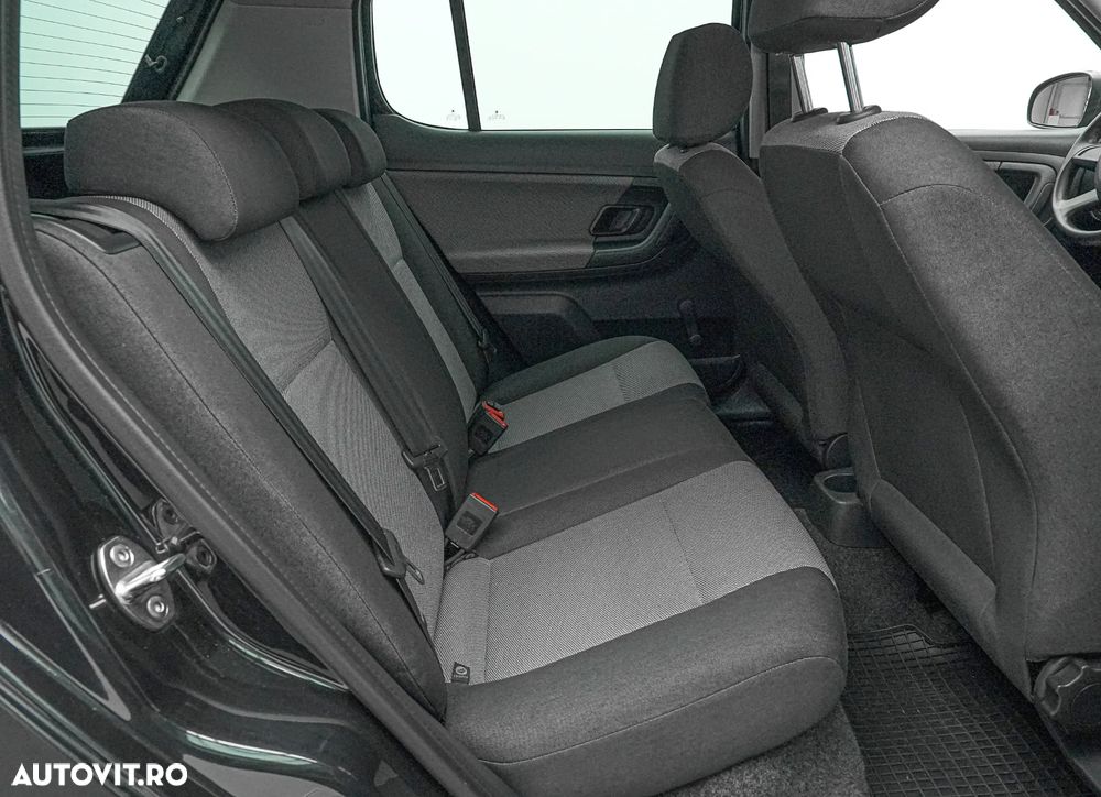 Skoda Fabia 1.2 HTP Family - 17