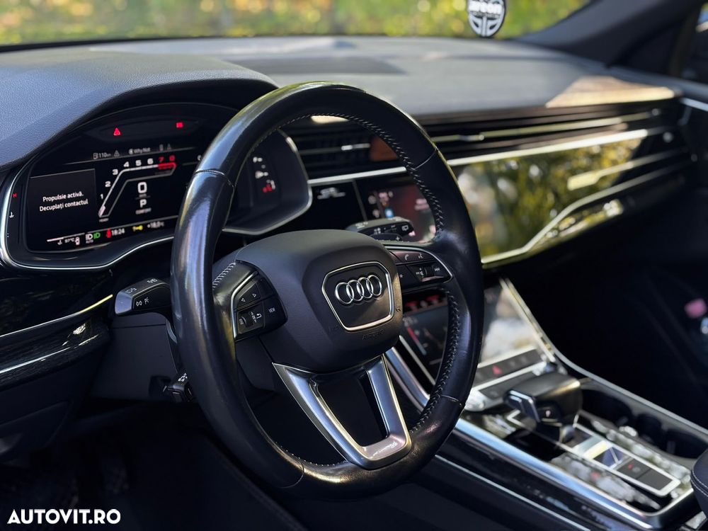 Audi Q8 55 TFSI quattro Tiptronic - 7