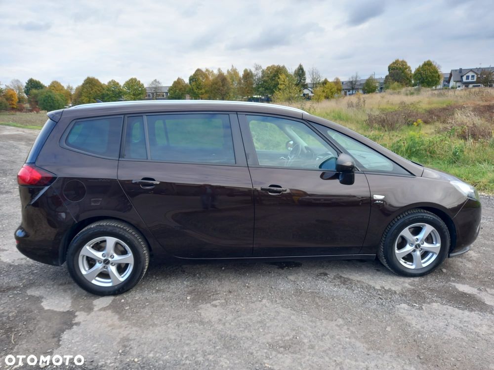 Opel Zafira 2013 photo 4
