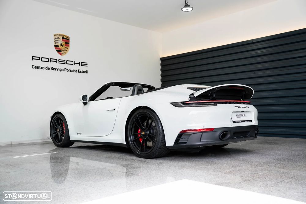 Porsche 911 (992) Carrera 4 GTS PDK - 11