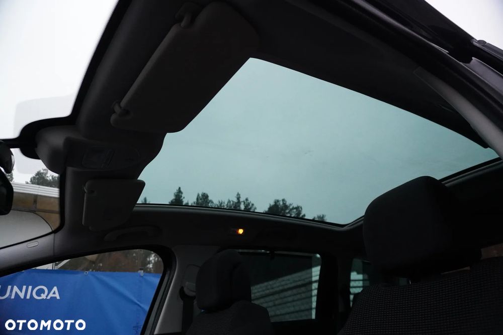 Peugeot 5008 1.6 THP Active 7os - 8