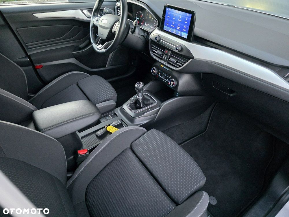 Ford Focus - 16