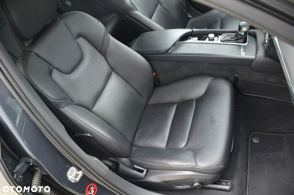 Volvo V90 - 26