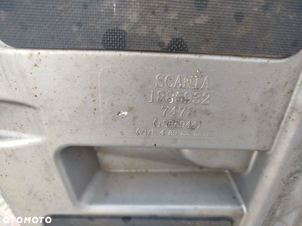 ATRAPA DOLNA ŁAWECZKA SCANIA STREAMLINE EURO 6 - 5