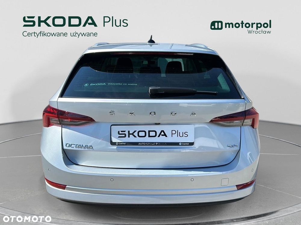 Skoda Octavia 2.0 TSI 4x4 Style DSG - 12