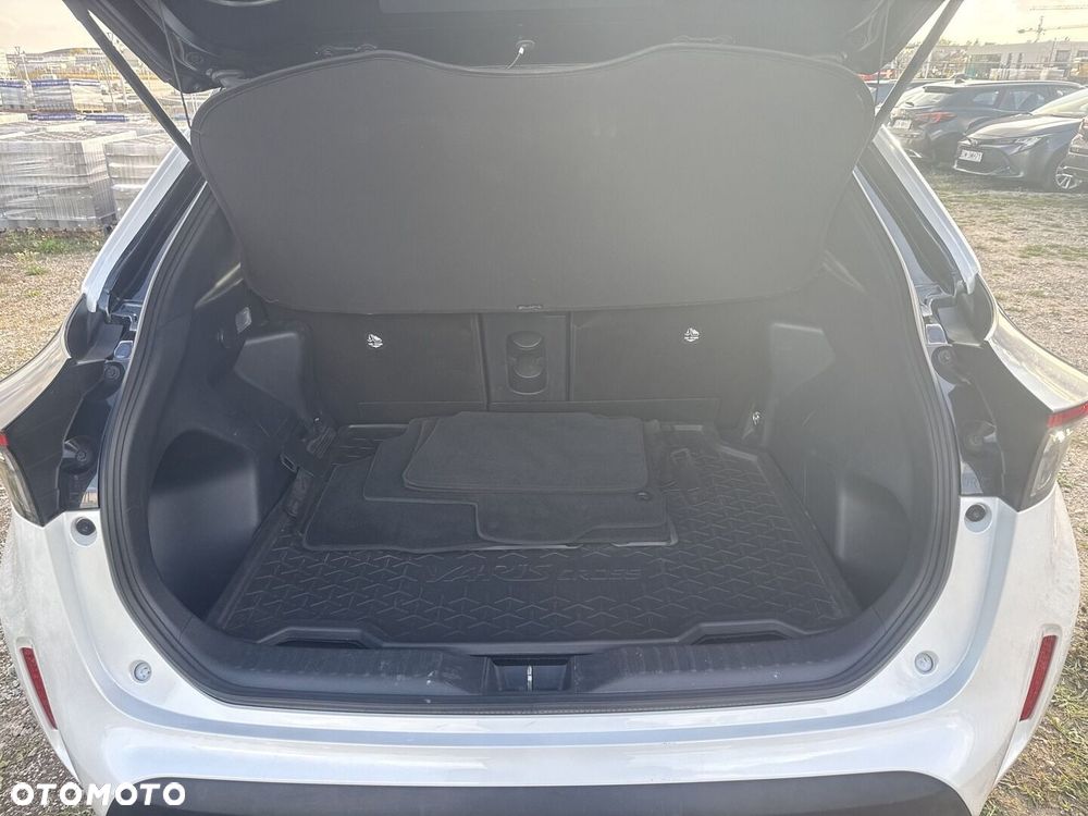 Toyota Yaris Cross Hybrid 1.5 Adventure - 15