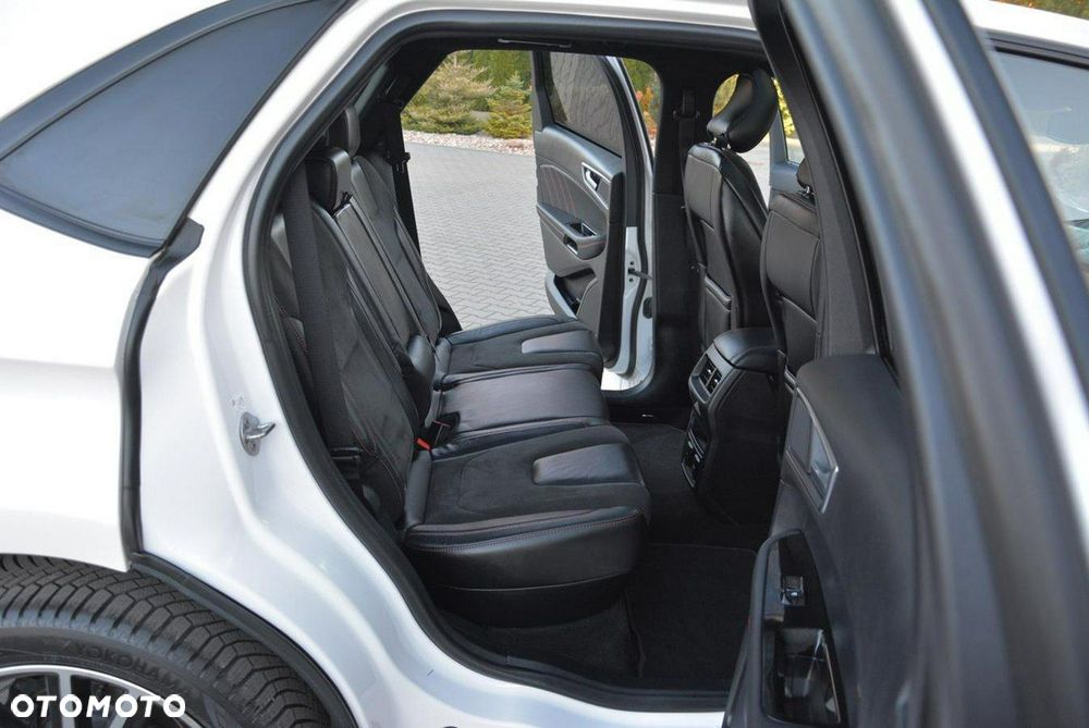 Ford Edge 2.0 EcoBlue Twin-Turbo 4WD ST-Line - 17