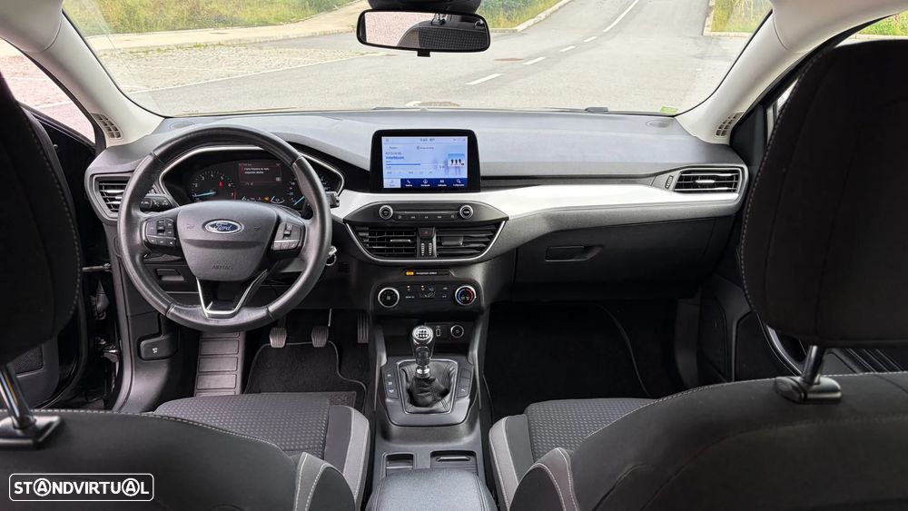 Ford Focus 1.0 EcoBoost Business - 7