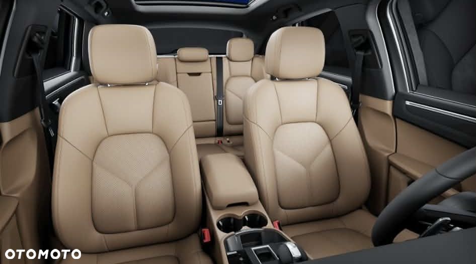 Porsche Macan Standard - 26