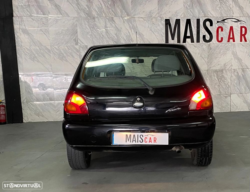 Ford Fiesta 1.25 Studio - 6