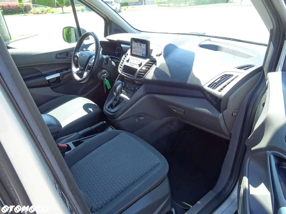 Ford Tourneo Connect 1.5TDCi Start-Stop Titanium - 9