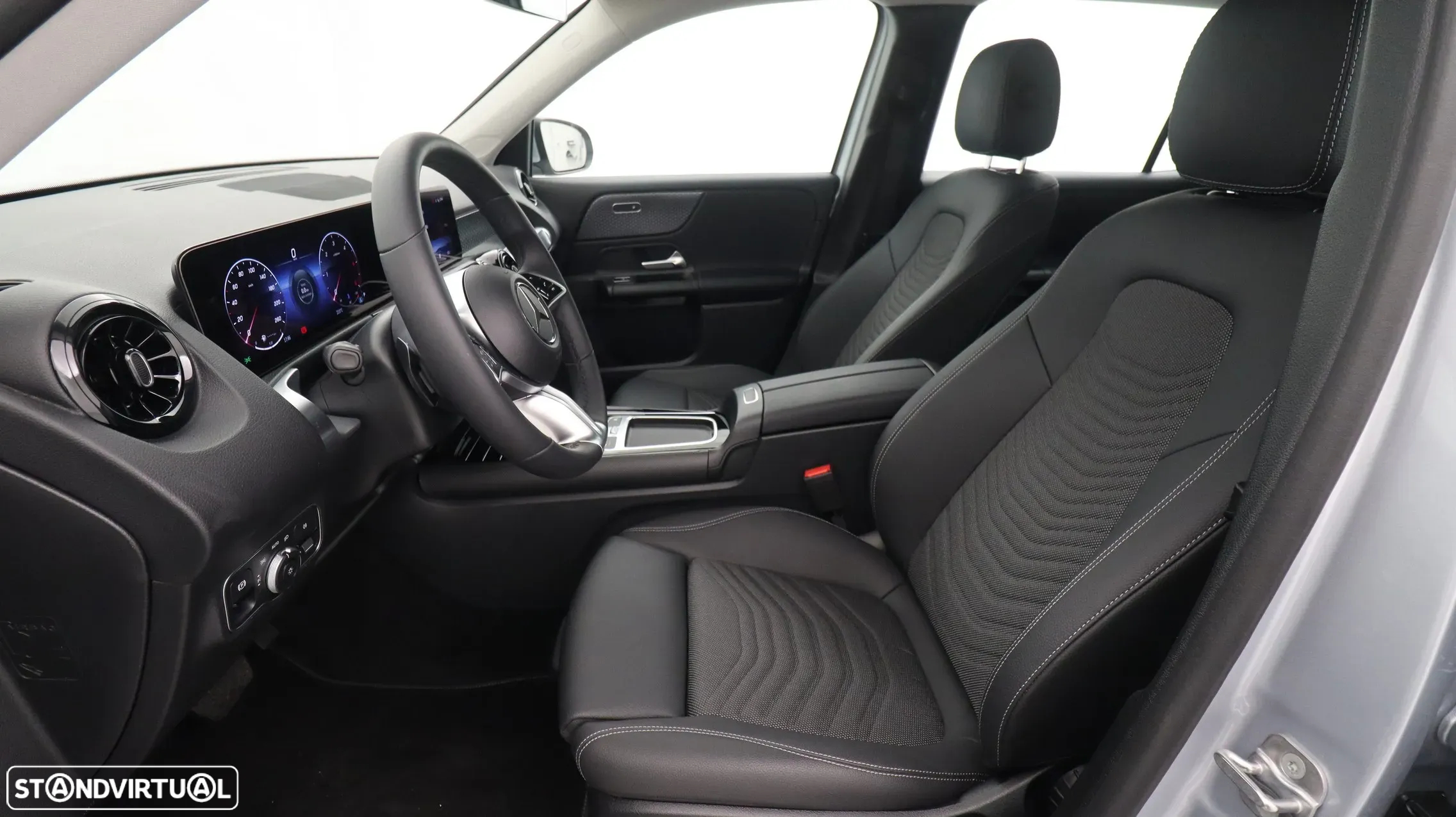 Mercedes-Benz GLB 180 d Progressive - 12