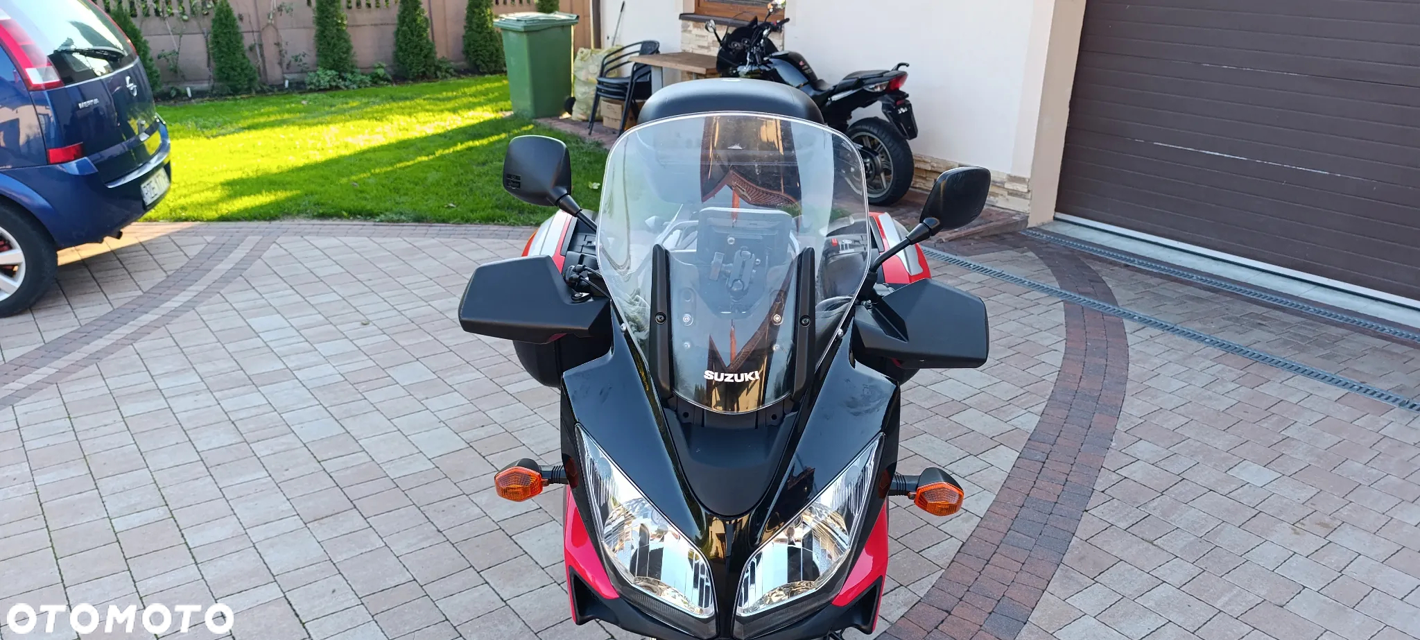 Suzuki V-STROM - 9