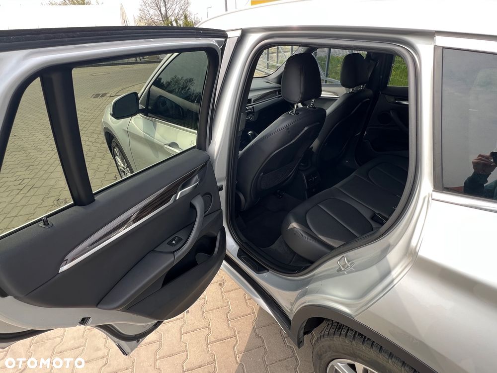 BMW X1 - 13