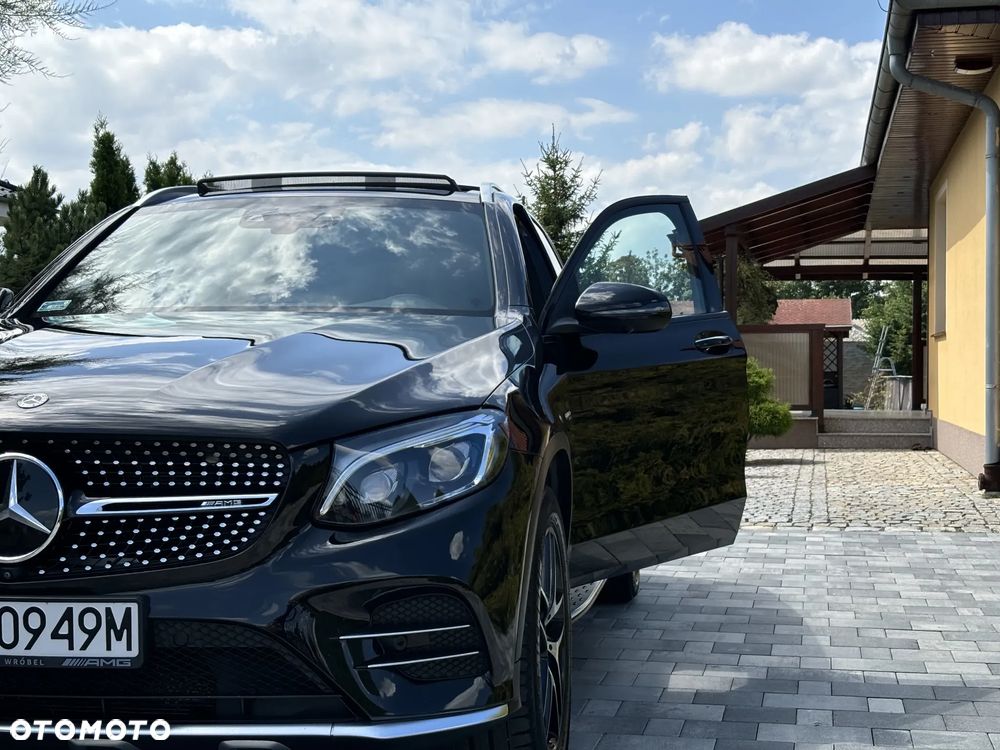 Mercedes-Benz GLC - 2