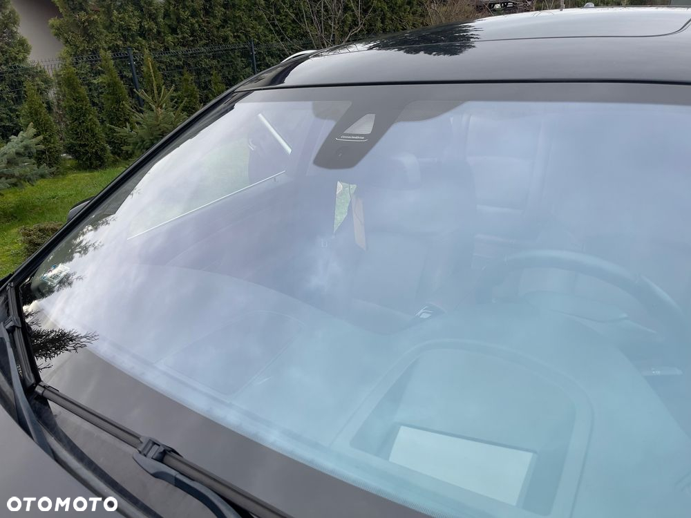 BMW Seria 5 525d xDrive - 16