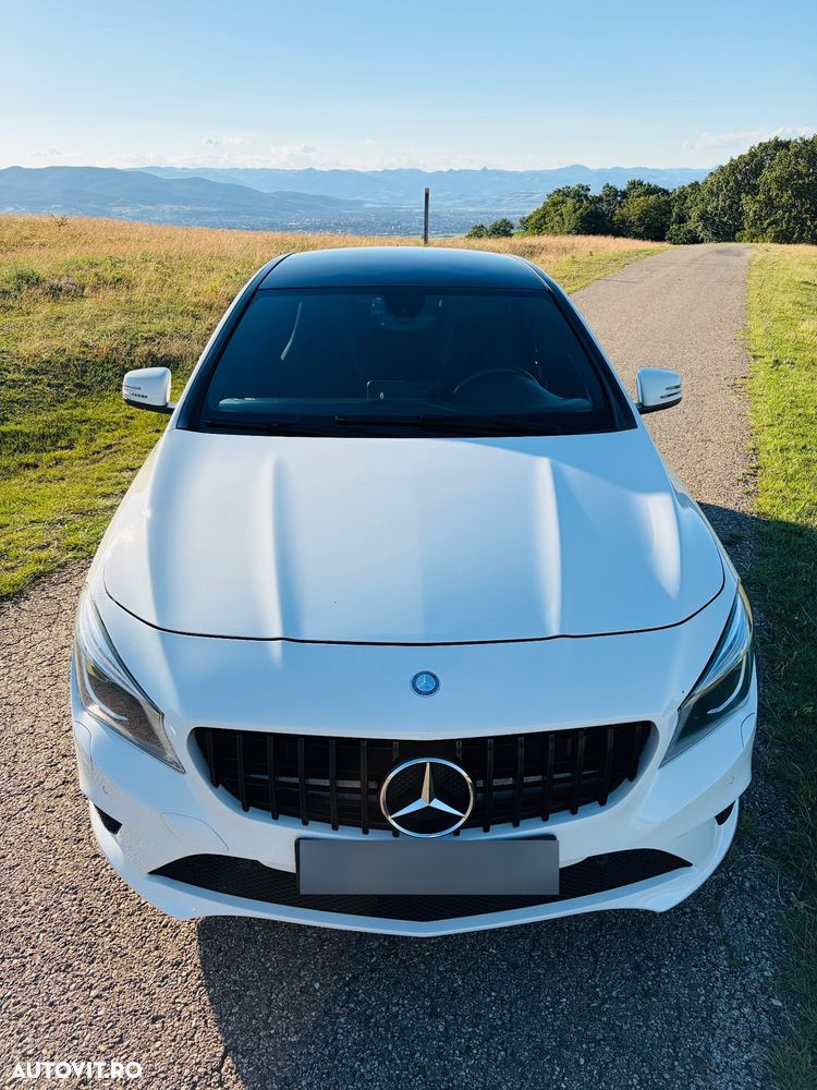 Mercedes-Benz CLA 200 Shooting Brake 7G-DCT AMG Line - 2