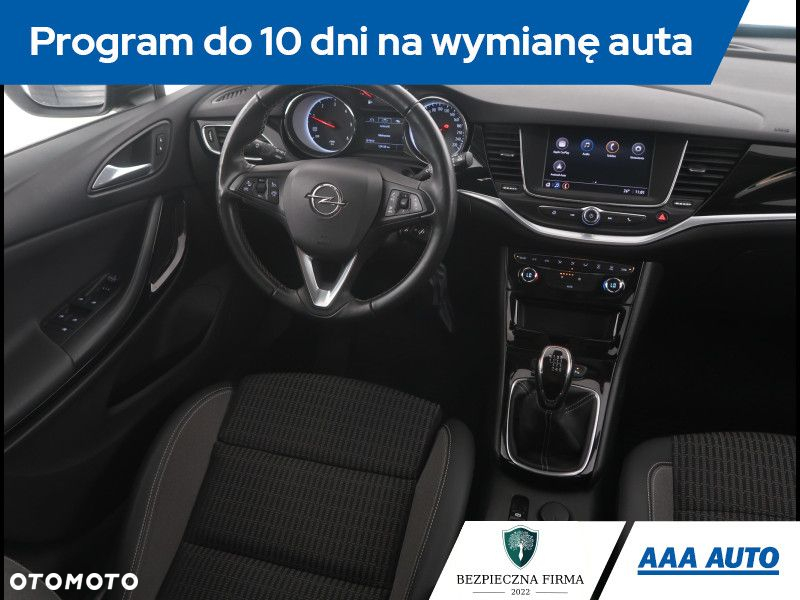 Opel Astra - 8