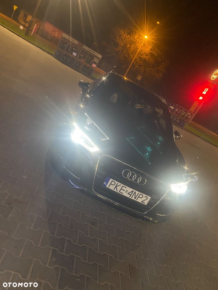 Audi A3 Sportback 2.0 TDI Ambition - 12