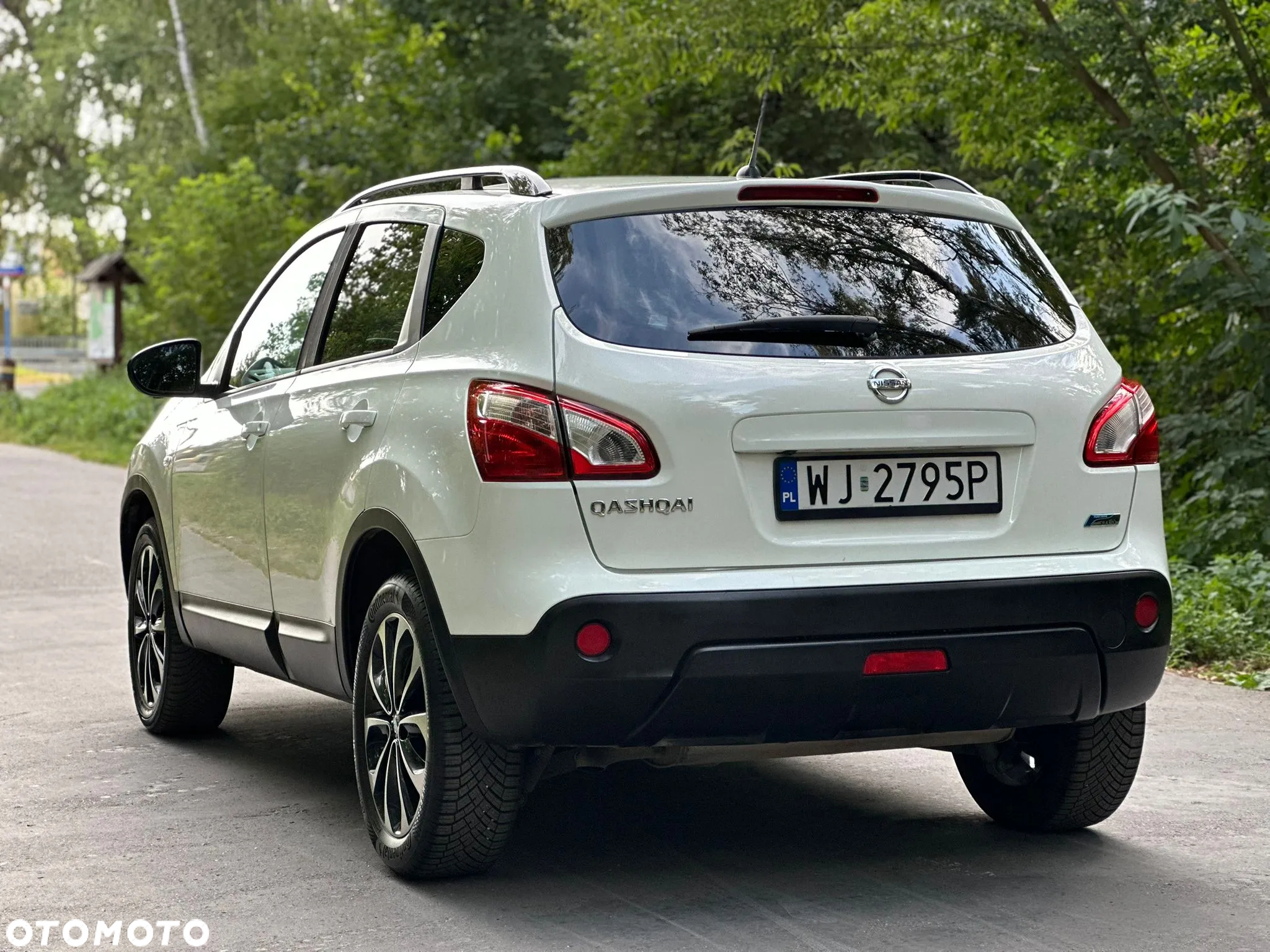 Nissan Qashqai 1.6 dCi TEKNA+ - 4