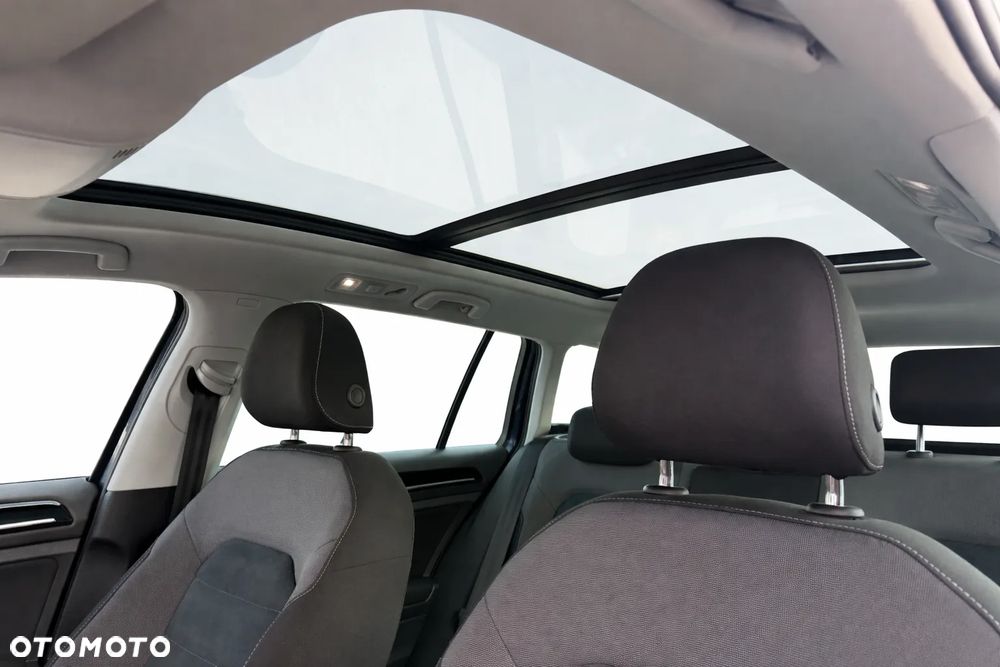 Volkswagen Golf 1.5 TSI BMT Evo Highline DSG - 9