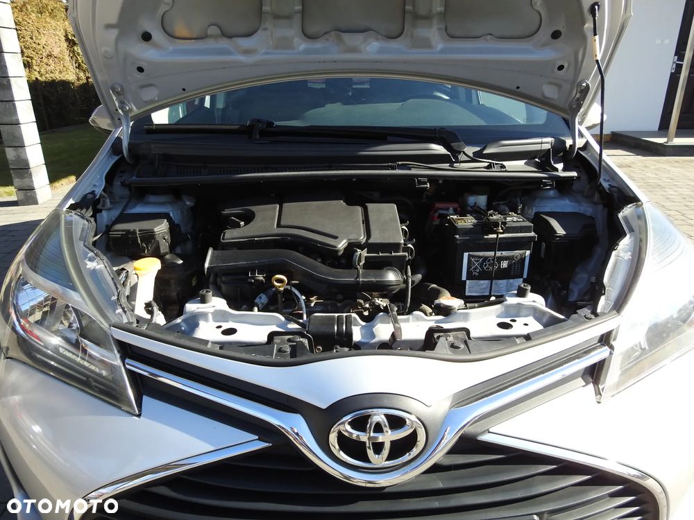 Toyota Yaris 1.0 Active EU6 - 19