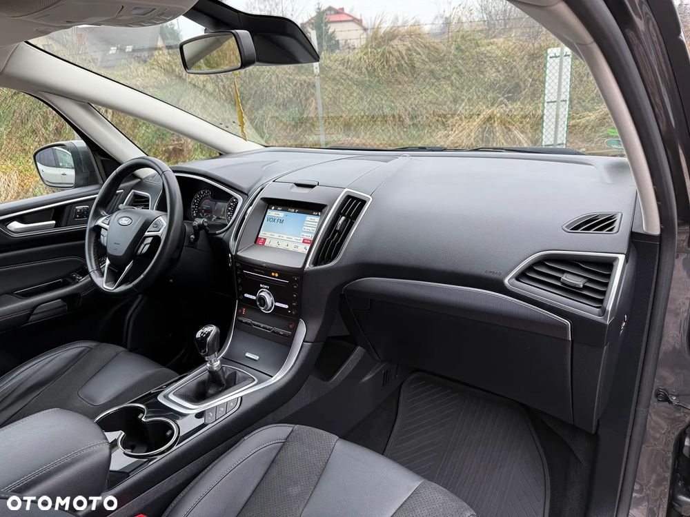 Ford S-Max 2.0 TDCi Titanium - 23