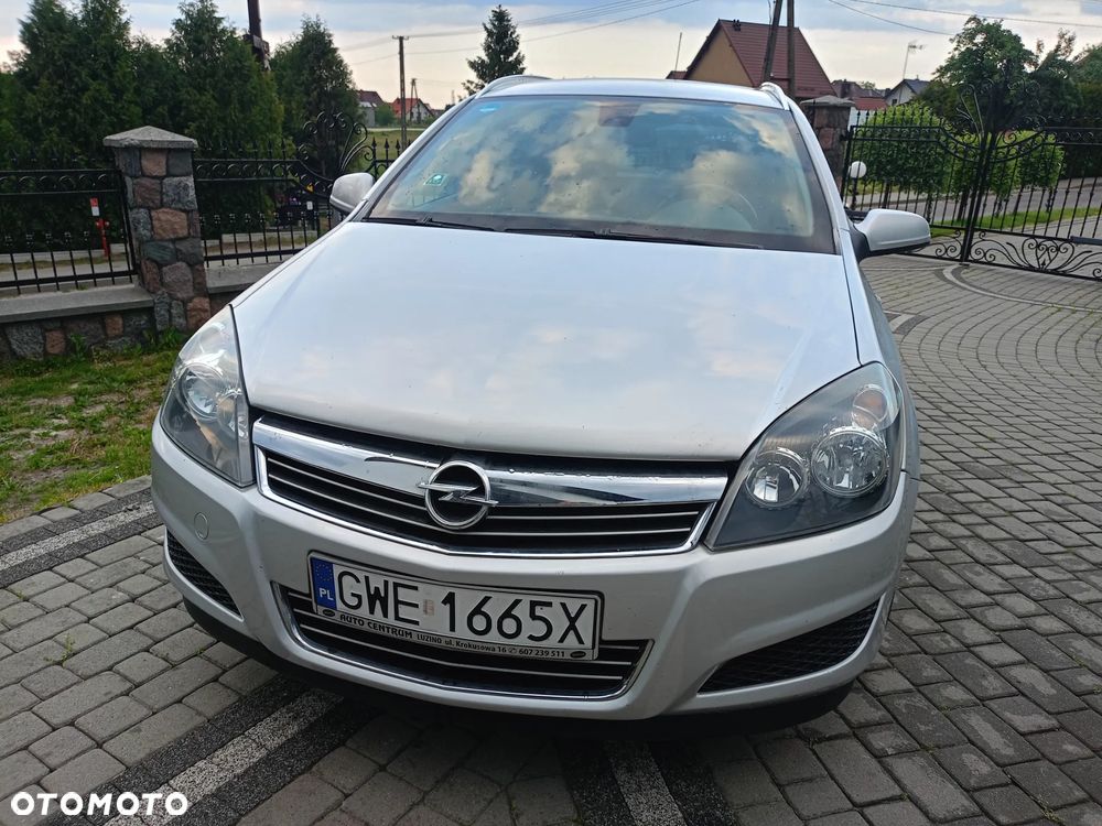 Opel Astra 1.6 150 Jahre - 2