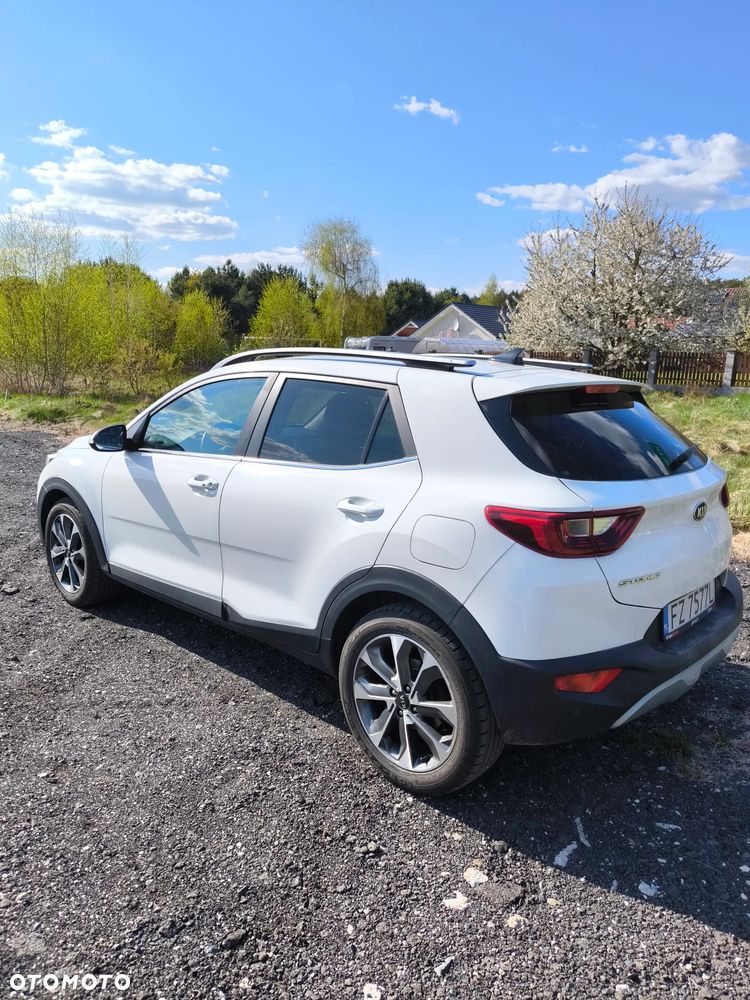 Kia Stonic 1.4 L - 4