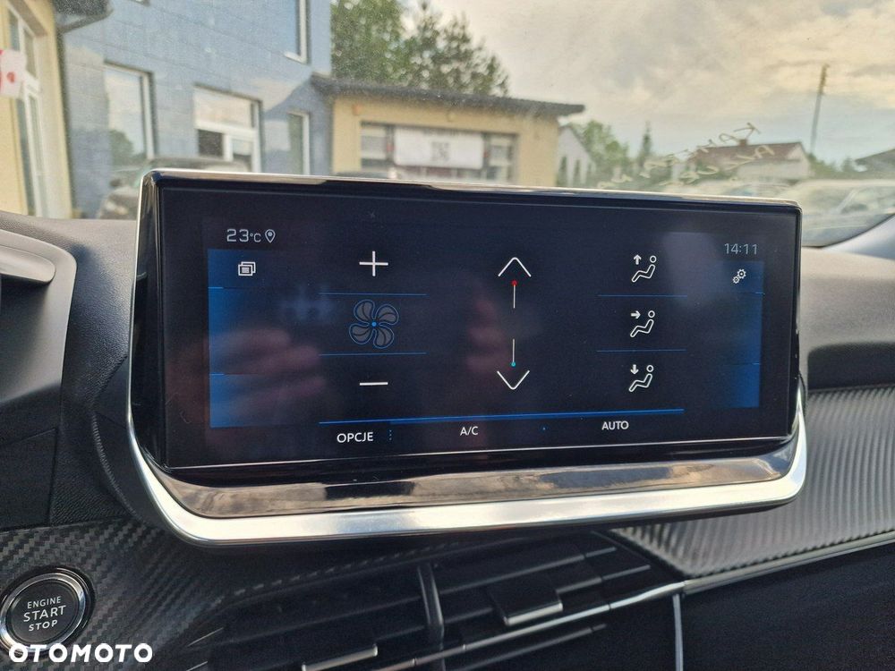 Peugeot 2008 1.2 Pure Tech GPF Allure S&S - 26