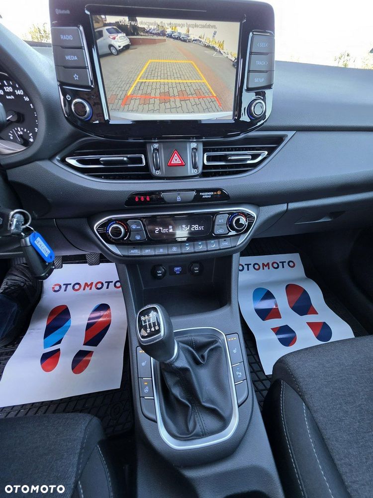 Hyundai i30 1.5 DPI Smart - 5