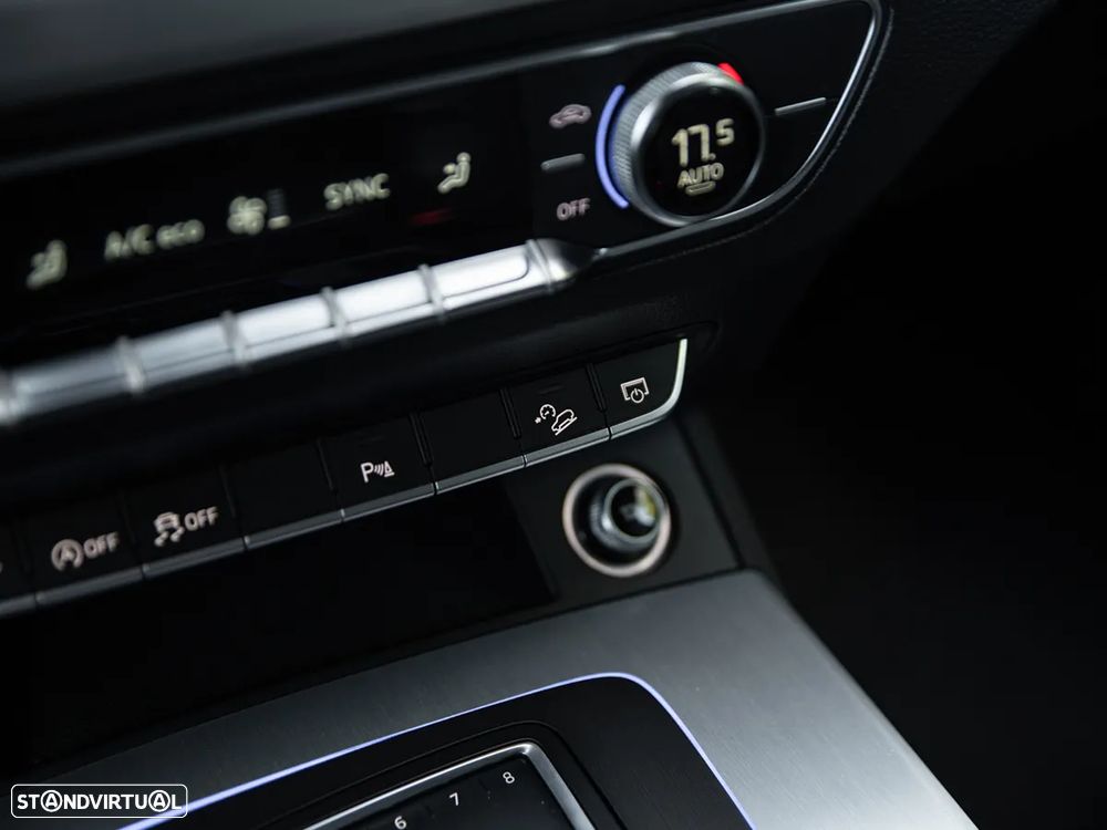 Audi Q5 2.0 TDI quattro S-line S-tronic - 32