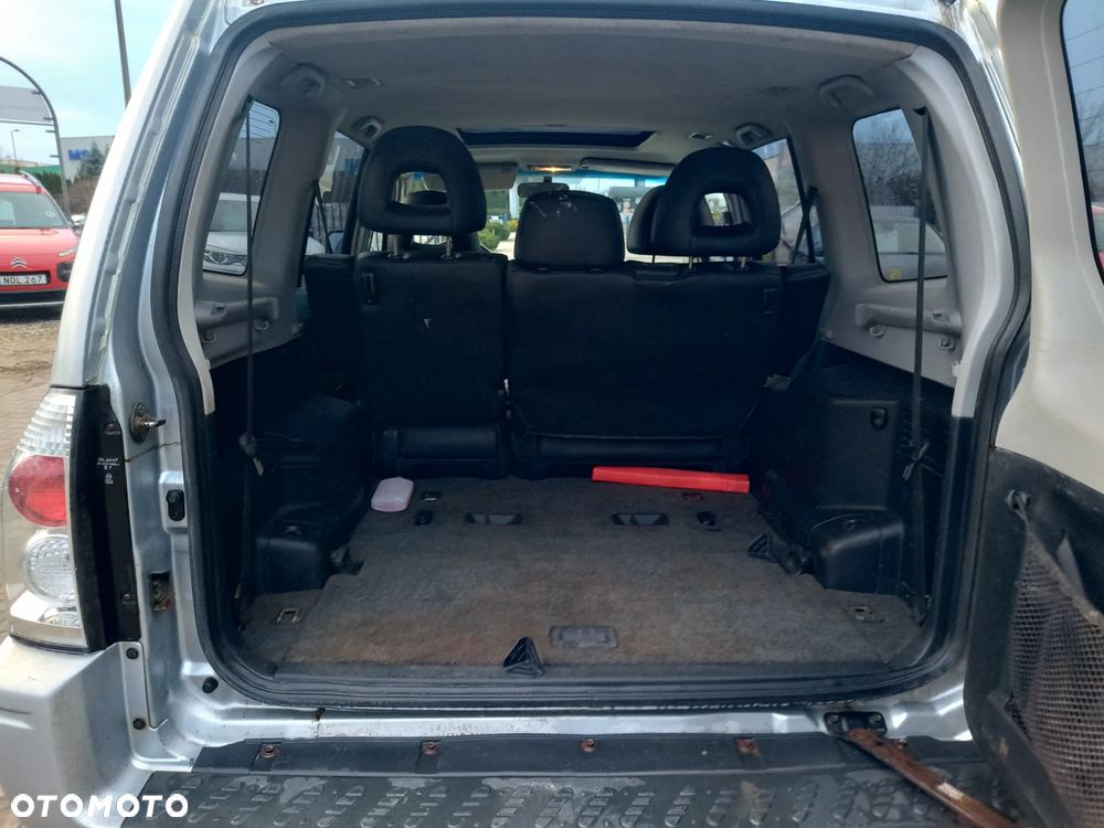 Mitsubishi Pajero 3.2 DI-D Edition 20 - 16