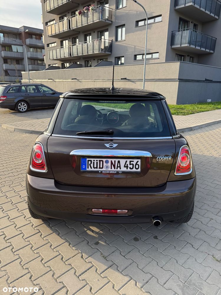 MINI Cooper Standard - 6