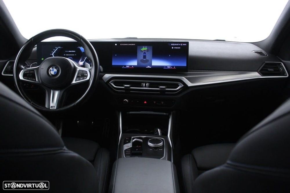 BMW 320 d Pack Desportivo M Auto - 17