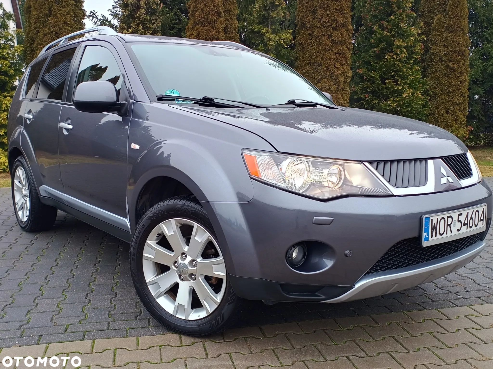 Mitsubishi Outlander 2.4 4WD CVT Instyle - 1