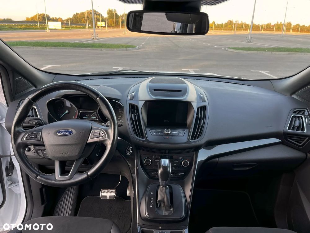 Ford Kuga 2.0 TDCi AWD ST-Line - 21